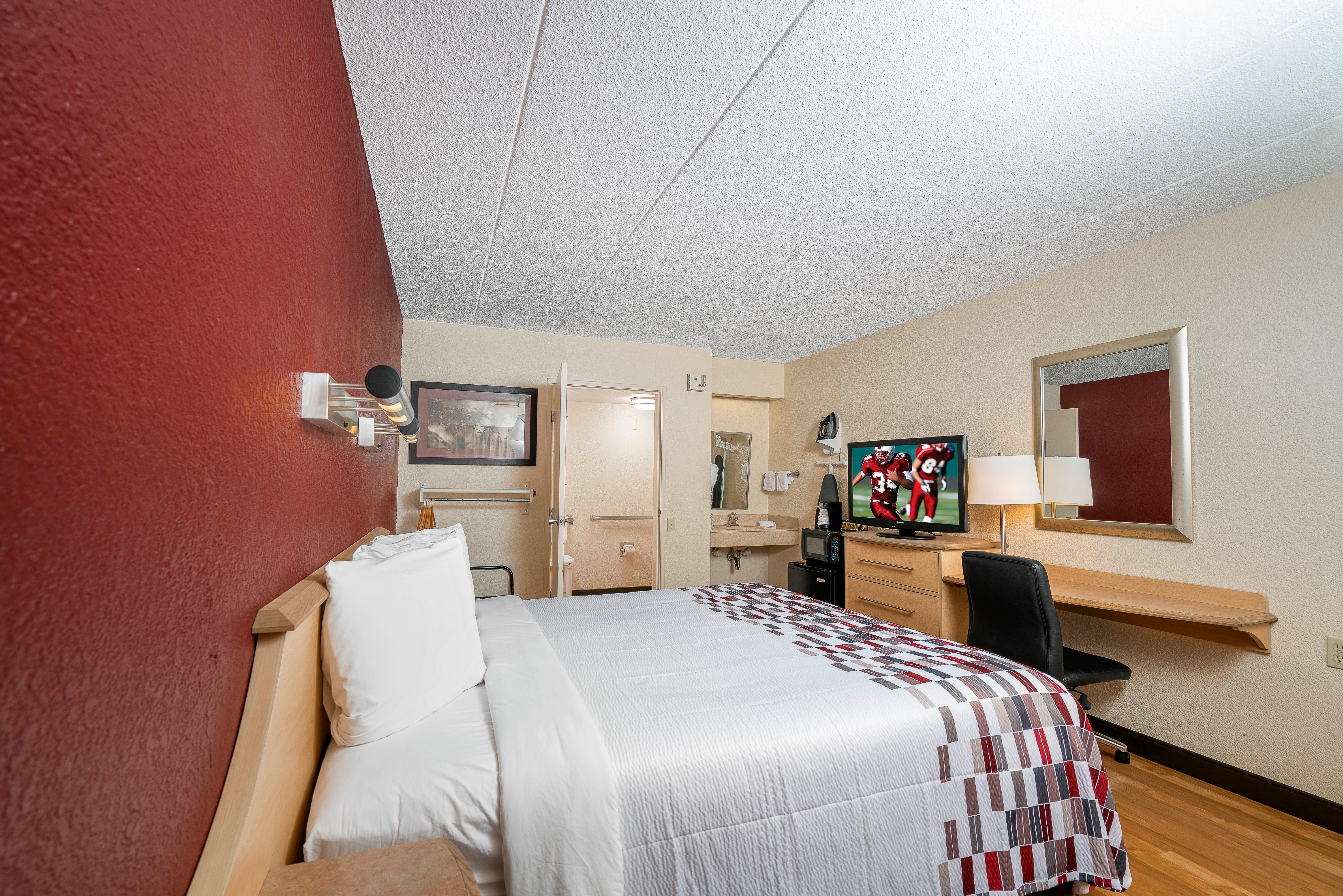 Red Roof Inn Detroit - Roseville St Clair Shores Eksteriør bilde